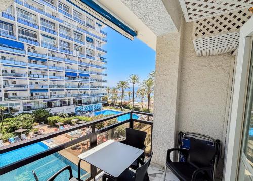 Skol 326 - Apartment with Sea View - Pool & Beach