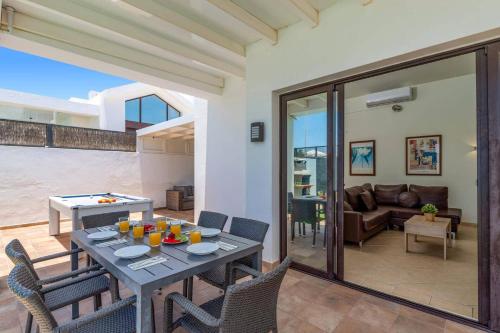 Villa Janubio by Villa Plus