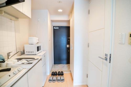 1003Room 5 mins walk from JR Kinshicho North Exit On level 10 with lift access offering a clear view of Tokyo Skytree Easy rail access includes a balcony plus quiet indoor spaces quiet indoor space