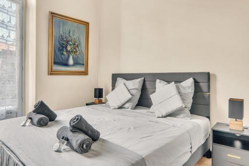 Charming studio, balcony with garden view, Nice Libération