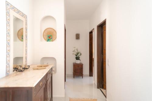 Charming 4Bdr Villa near Aquashow by Lovelystay