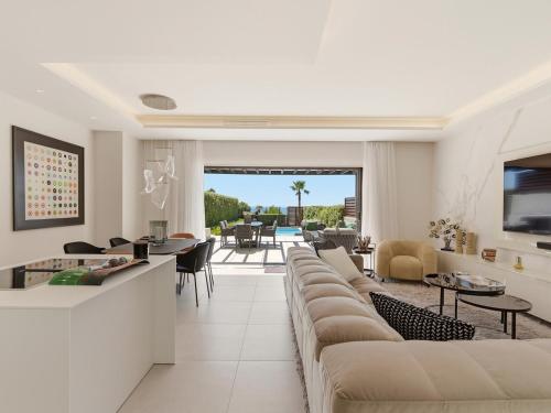 Velaya Beachfront Sanctuary