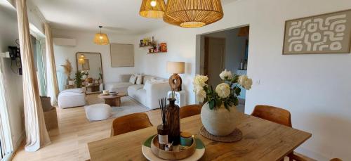 Bright apartment with a view in Saint-Raphaël