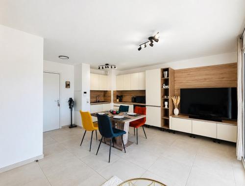 T2 Cosy Bien placé, Calme & Standing, Garage