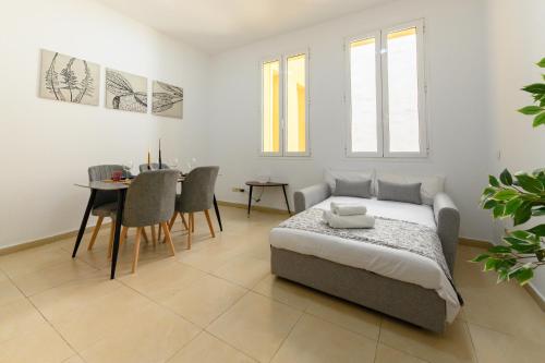 DIN132F - Piso de 2 dormitorios y 3 baños en el Centro de Madrid - Alquiler temporal