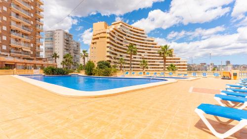 11F 2 dormitorios con vistas al mar