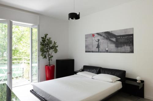 Premium 3 Rooms apartment in Navigli, Darsena
