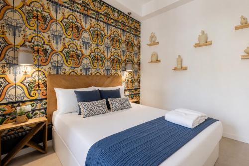 CASA FLORIT - The Ceramic Suites - Free Bikes Included