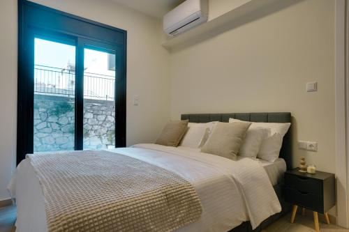 Kastella Bay Panorama in Piraeus - Ground Floor