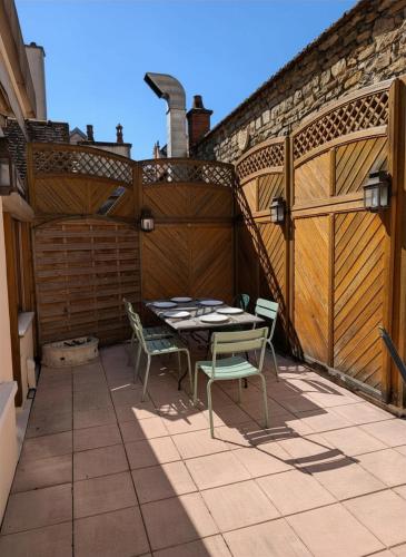 Le 42 Authentique Terrasse et Parking privé