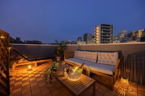 Memento Kamata2 STAY 54sqm with Private Rooftop 1 Min Walk to Hasunuma
