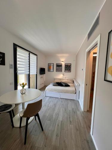 Casa Tirana 24 - A soli 15 minuti dal centro di Milano - Collegamento diretto con Aeroporto di Linate