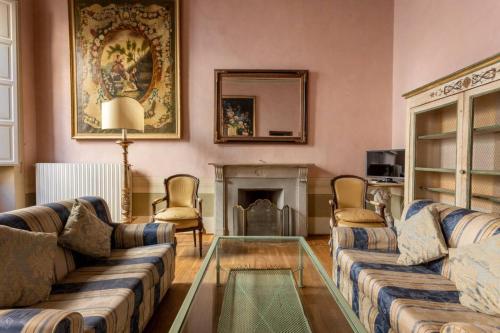 Renaissance Fresco Suite in Historic Palace