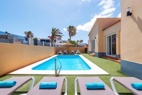 Villa Rayo Azul by Villa Plus