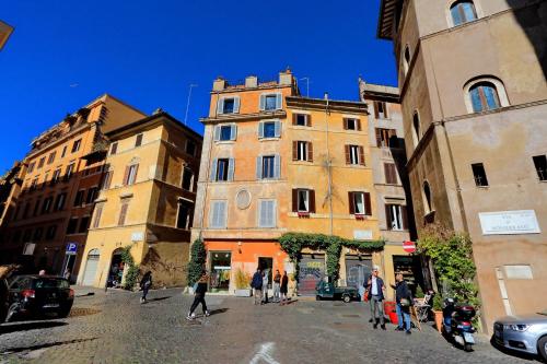Farnese Charme