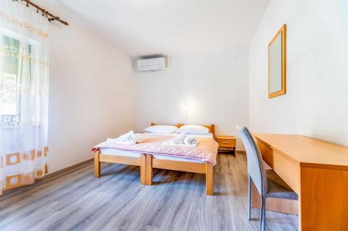 Apartment Adora A8 Baška