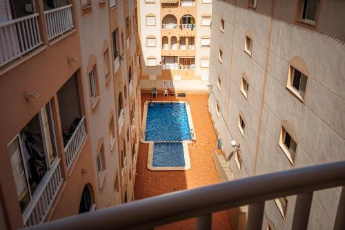 Sunny Central Torrevieja Apartment, 3 Bedrooms, Pool and Beach