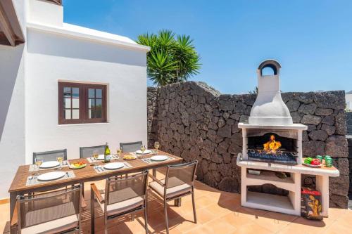 Villa Dorada by Villa Plus