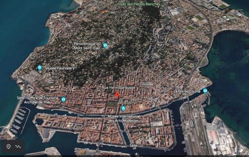 LE BARBUSSE Coeur de Ville Superbe Déco Climatisé