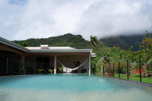 Gallery image of Dolce Vita Villa Moorea in Paopao