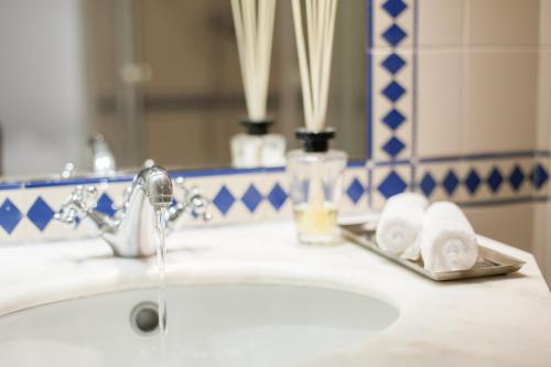 Ванная комната в Your Lisbon Home Príncipe Real
