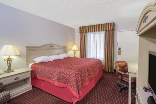 Postel nebo postele na pokoji v ubytování Motel 6-London, KY