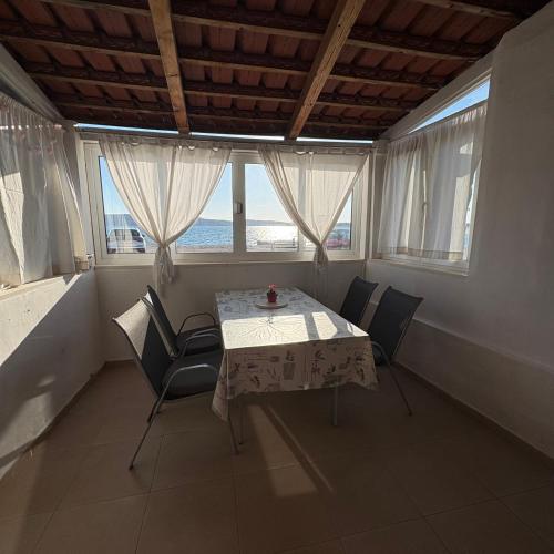 Apartments Vitomir
