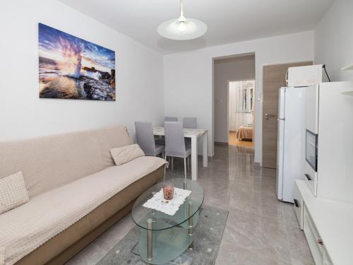 Apartment Crikvenica 12116a