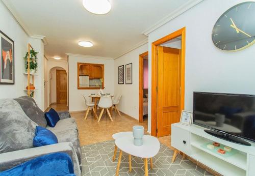 Cozy Apartment - 200m to Los Locos Beach, Parking, AC