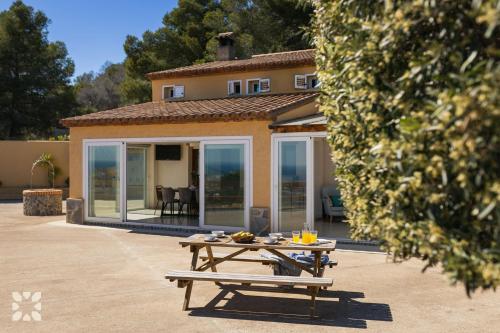 Villa Niceview by Abahana Villas
