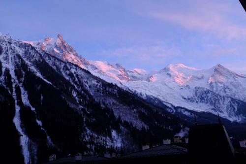 Modern Flat In The Heart Of Chamonix photo 8