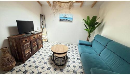 Leora - Villa climatisée, parking, 6 personnes