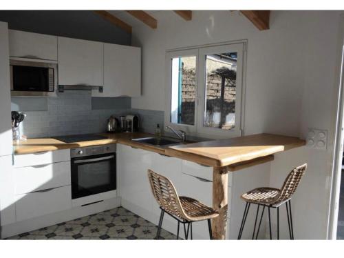 Leora - Villa climatisée, parking, 6 personnes