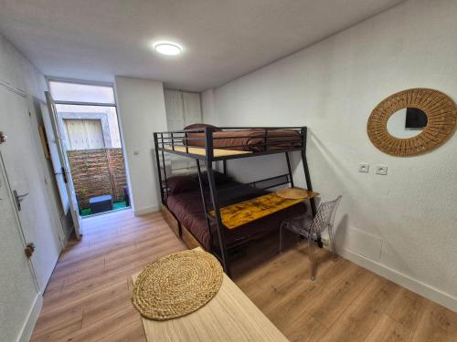 Appartement - Centre ville - Terrasse - Ménage, draps, serviettes inclus -
