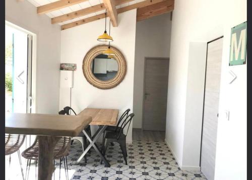 Leora - Villa climatisée, parking, 6 personnes
