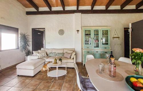 Amazing Home In Tarifa With Wifi