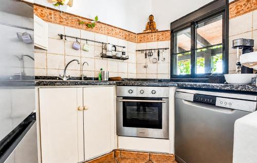 Amazing Home In Tarifa With Wifi