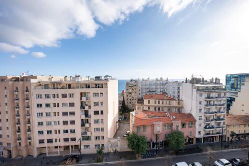 #47 Staywizus - Californie 1 BDR AC Garage Sea view terrace 1 min to beach