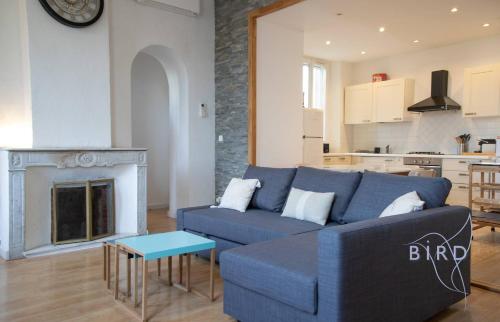 Beautiful apartment Place Nationale in Antibes old town photo 3