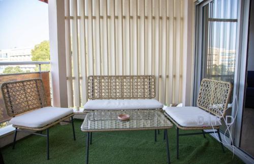 Vue Mer et Esterel Cannes just next to the beach photo 15