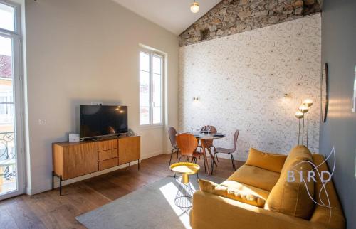 Nice Flat "the GRAVETTE"