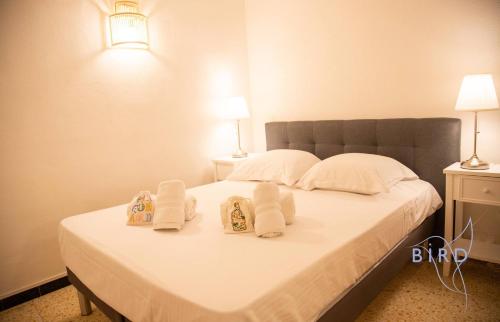 Beautiful authentic apartment in the heart of old Antibes photo 10