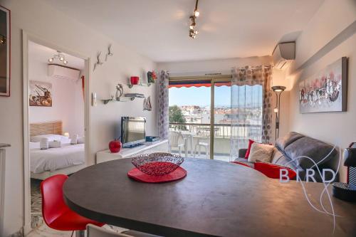 Nice apartment close to the Croisette