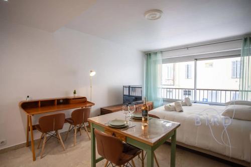 Lovely renovated studio in the heart of Cannes