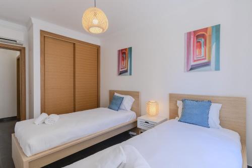 #387 Family-Friendly Apartment Near the Beach
