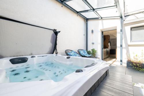 La Suite Evasion - Jacuzzi privé sans vis à vis