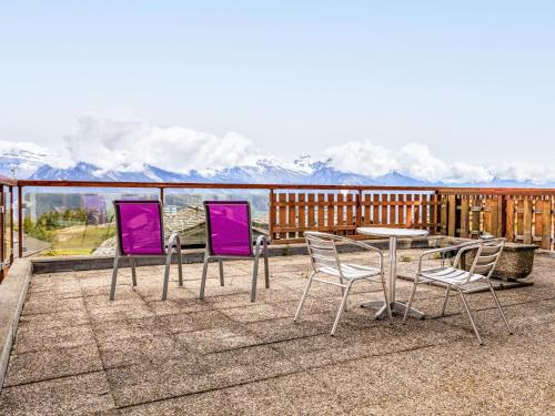 Apartment Domaine des Reines B1 by Interhome