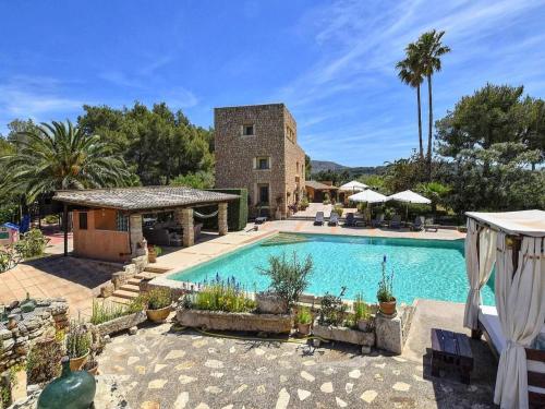 Holiday Home Ländliche Finca Sa Torre mit Jacuzzi by Interhome