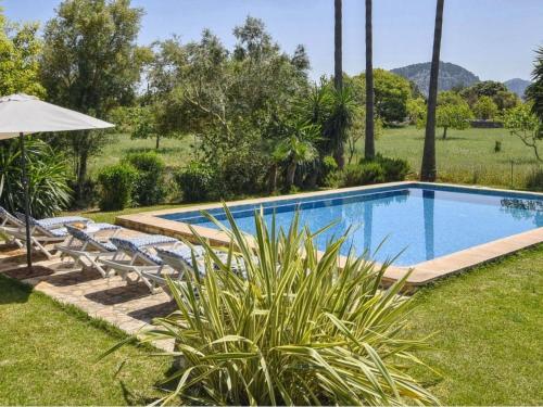 Holiday Home Haus mit Schwimmbad für 6 Personen 5 min vom Mee by Interhome