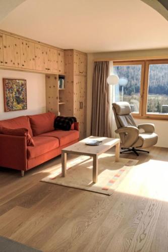 Apartment Panorama - Chesa Roseg ÖV inklusive by Interhome